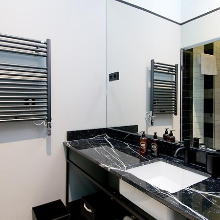 Amor De Dios 17 Boutique Apartments Madrid Luaran gambar