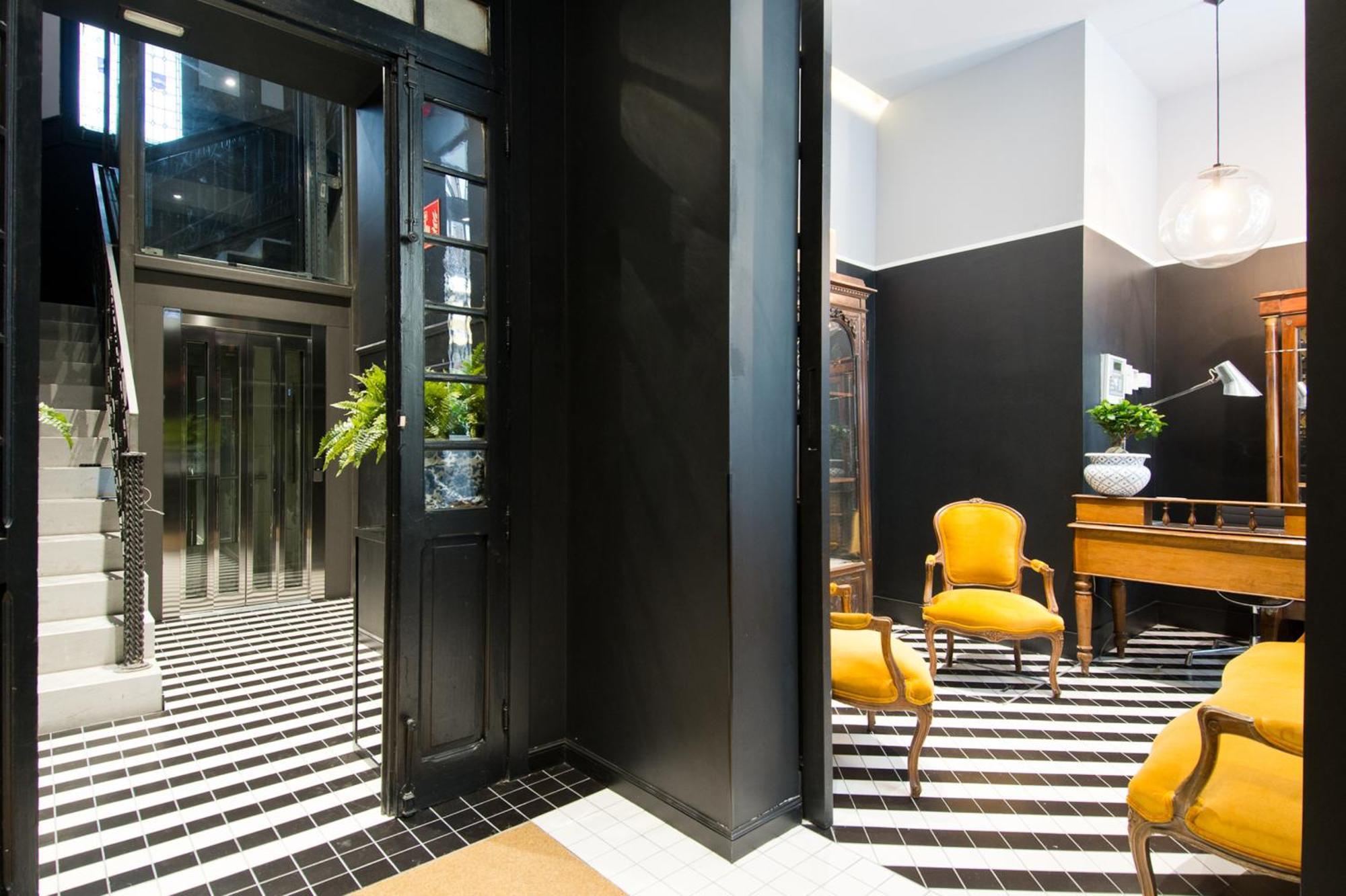 Amor De Dios 17 Boutique Apartments Madrid Luaran gambar